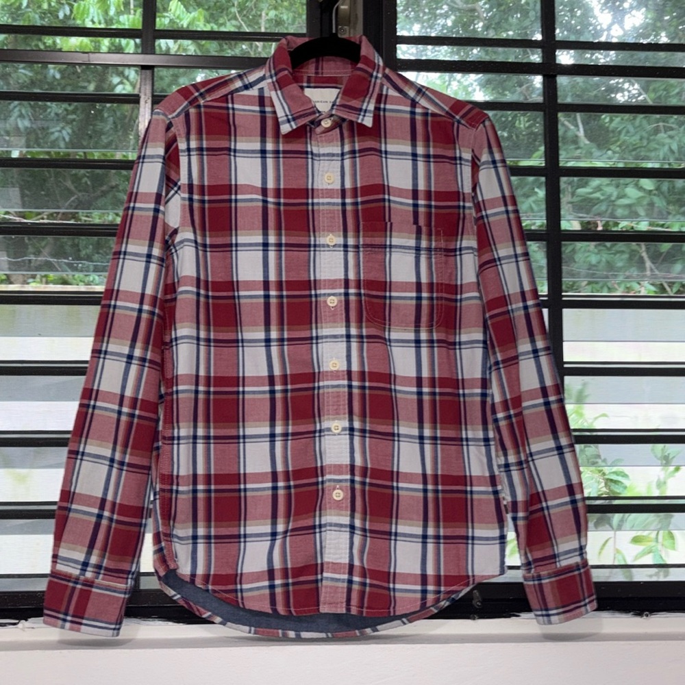 AE Men's Red Plaid Shirt